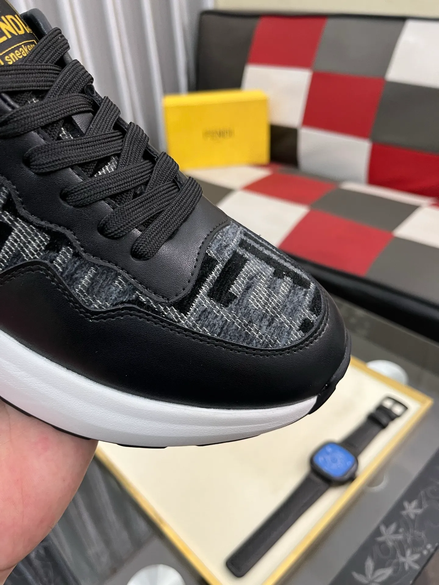 Men's Men's Shoes💰458⌚️⌚️[Fendi] Fendi's latest casual shoes for men! Available at counters simultaneously! A one-to-one replica of the original. All imported official website one-to-one cowhide fabric. The interior is made of top-grade sheepskin, and the original factory-supplied rubber outsole is used. Leading new fashion concepts. Matching code: 38-44. 4️⃣colors available